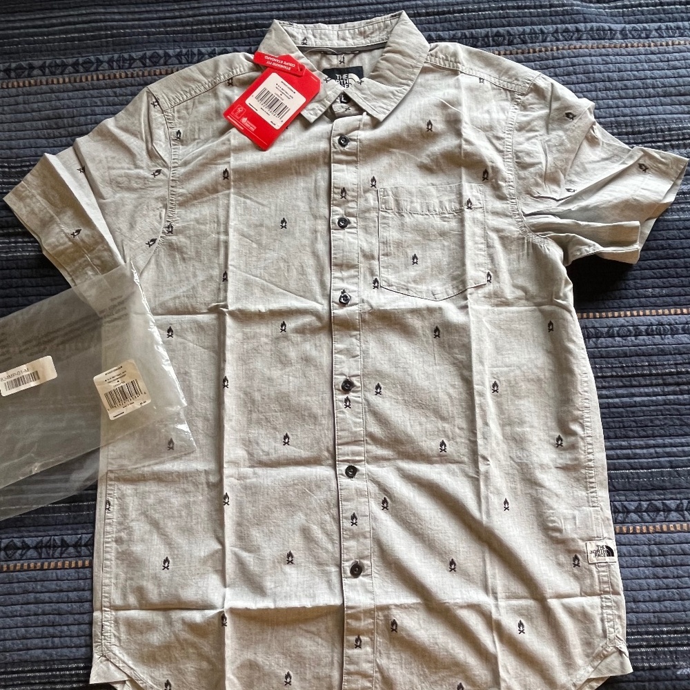 North Face men’s button up
